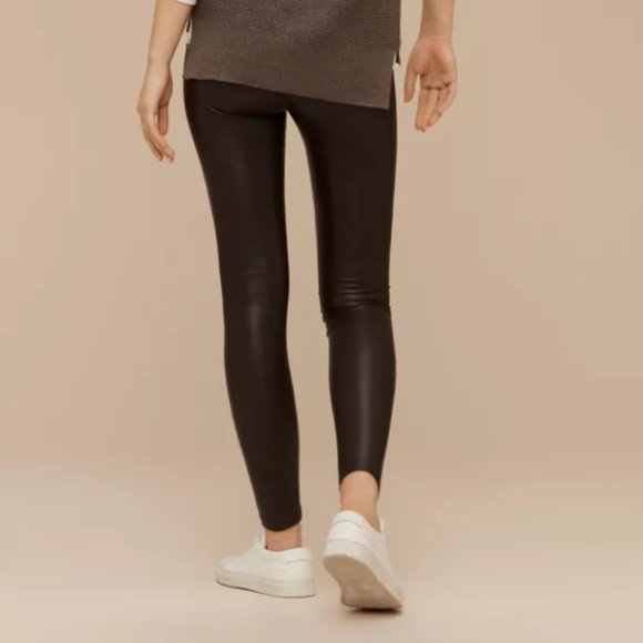 Aritzia Wilfred Free | Daria Vegan Leather Leggings Pant - Picture 2 of 10